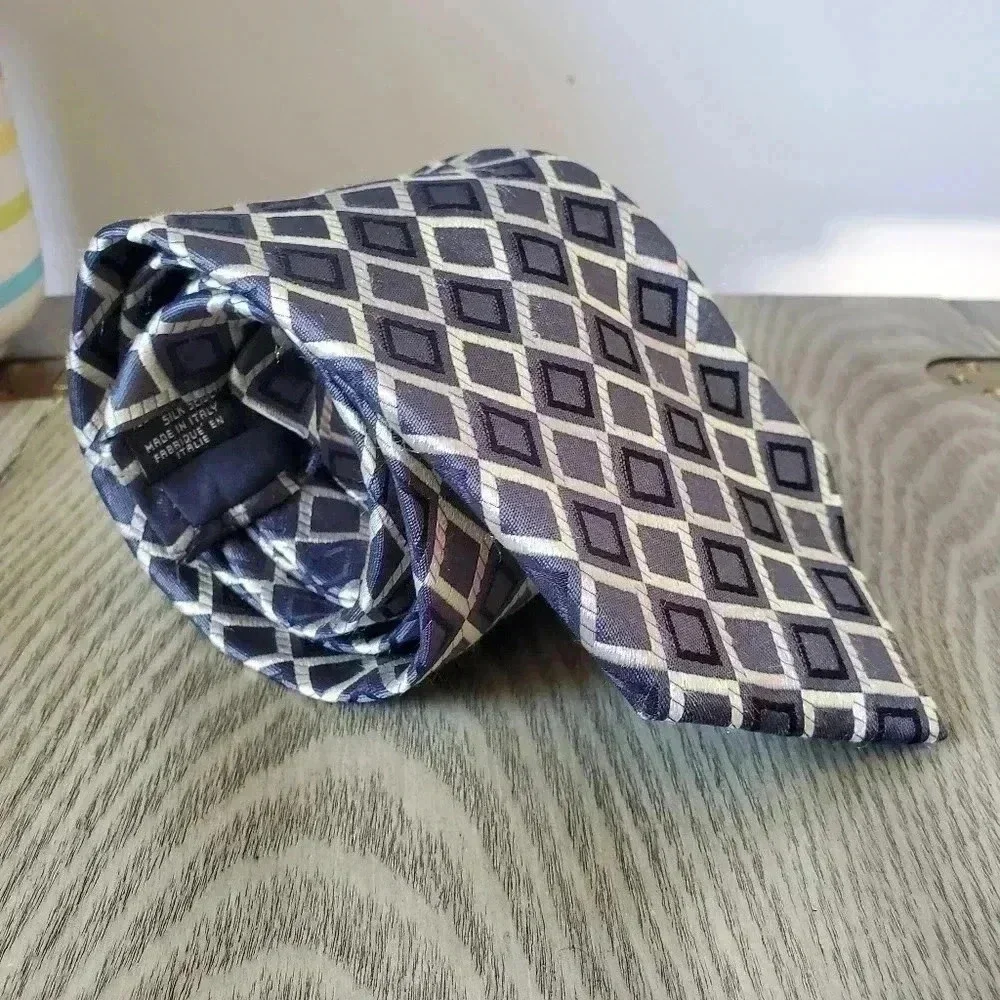 Canali 100% Navy, blue/ grey and cream silk tie. Made in  Italy. - Picture 2 of 5